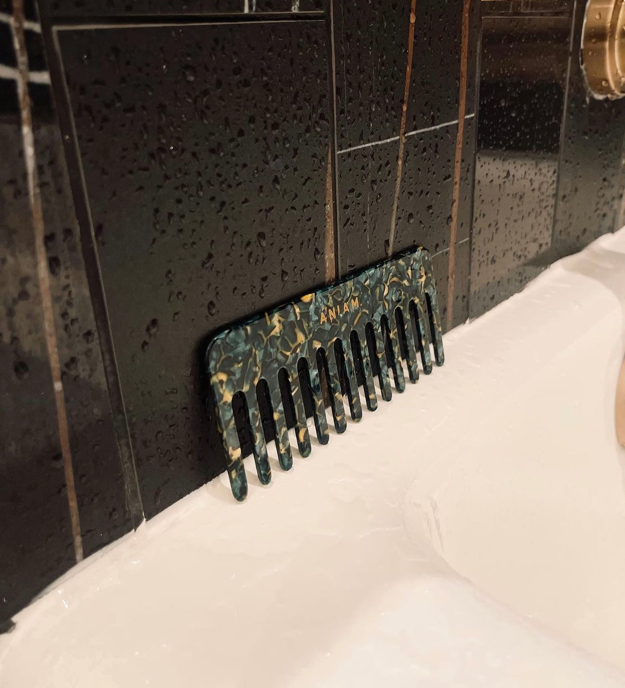 Combs