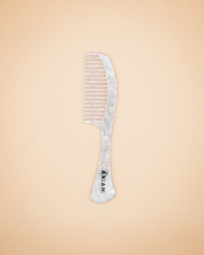 Handy Comb.