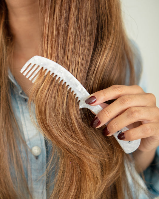 Handy Comb.